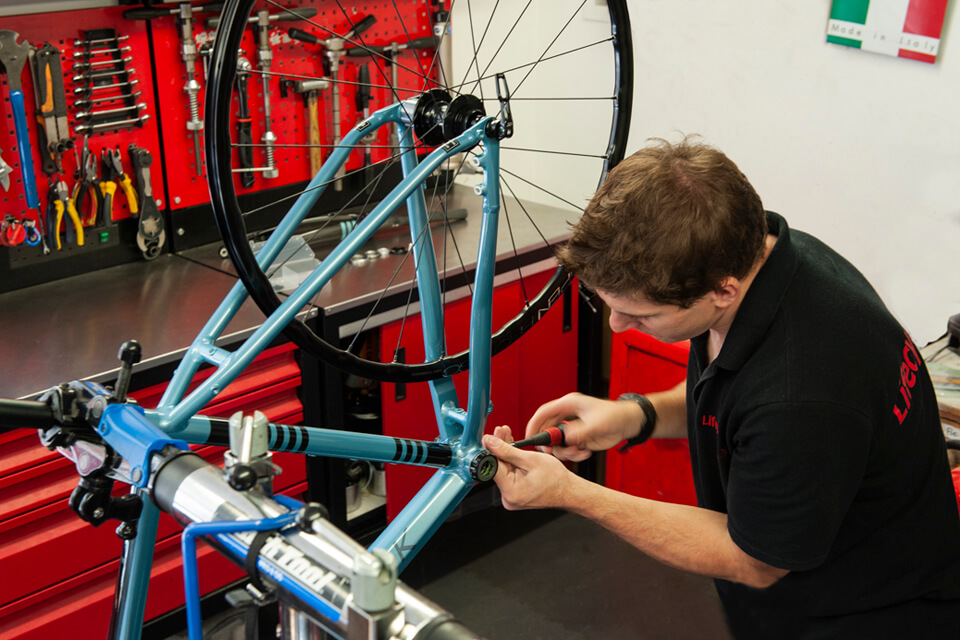 Lifecycle UK bicycle workshop with Cytech qualified technicians Essex and Suffolk